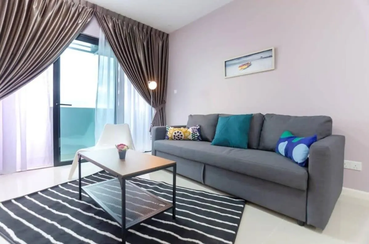 Chic & Comfy Suite At Suasana Jb Τζόχορ Μπάχρου
